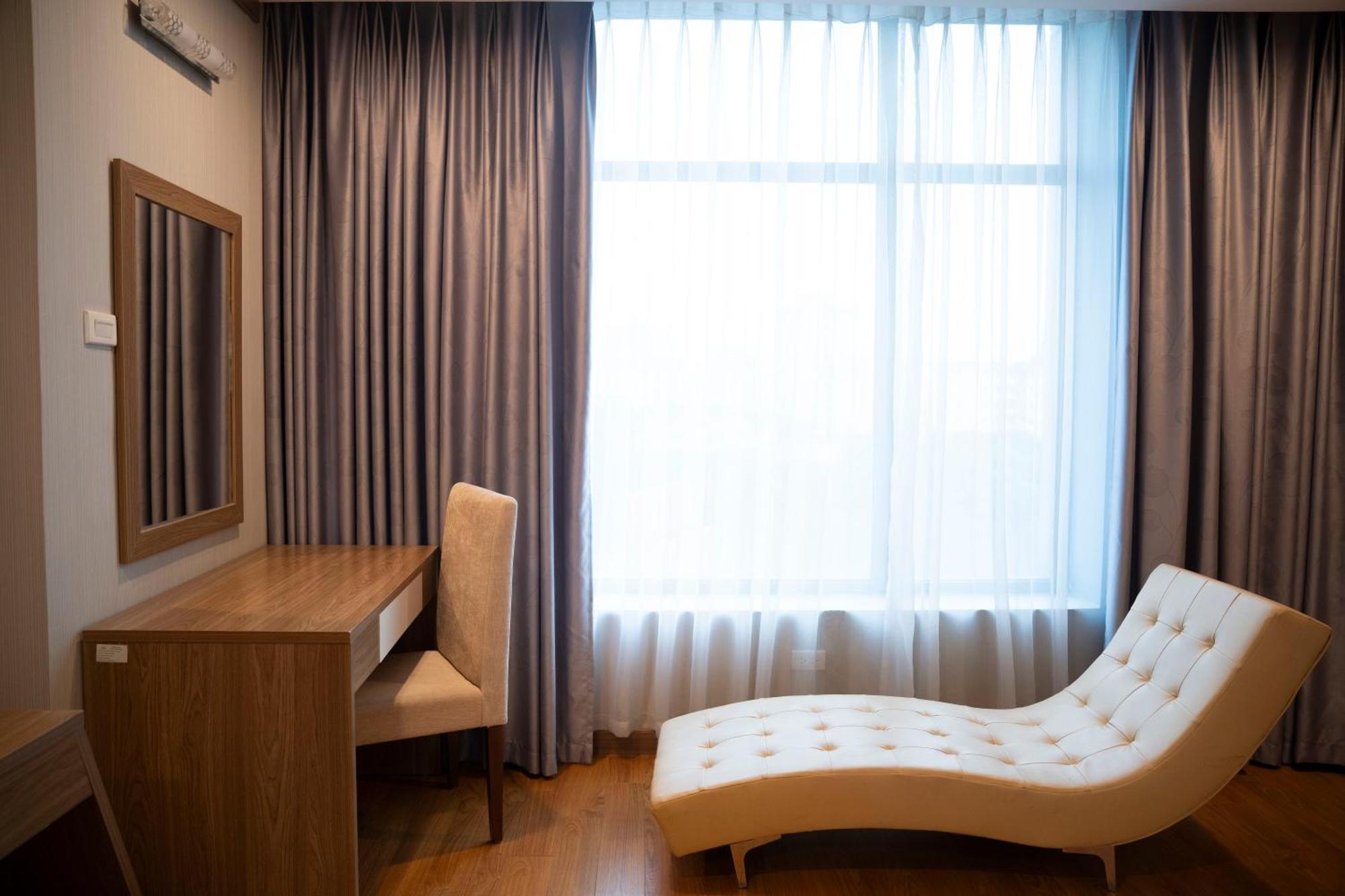 Muong Thanh Grand Hanoi Hotel Esterno foto