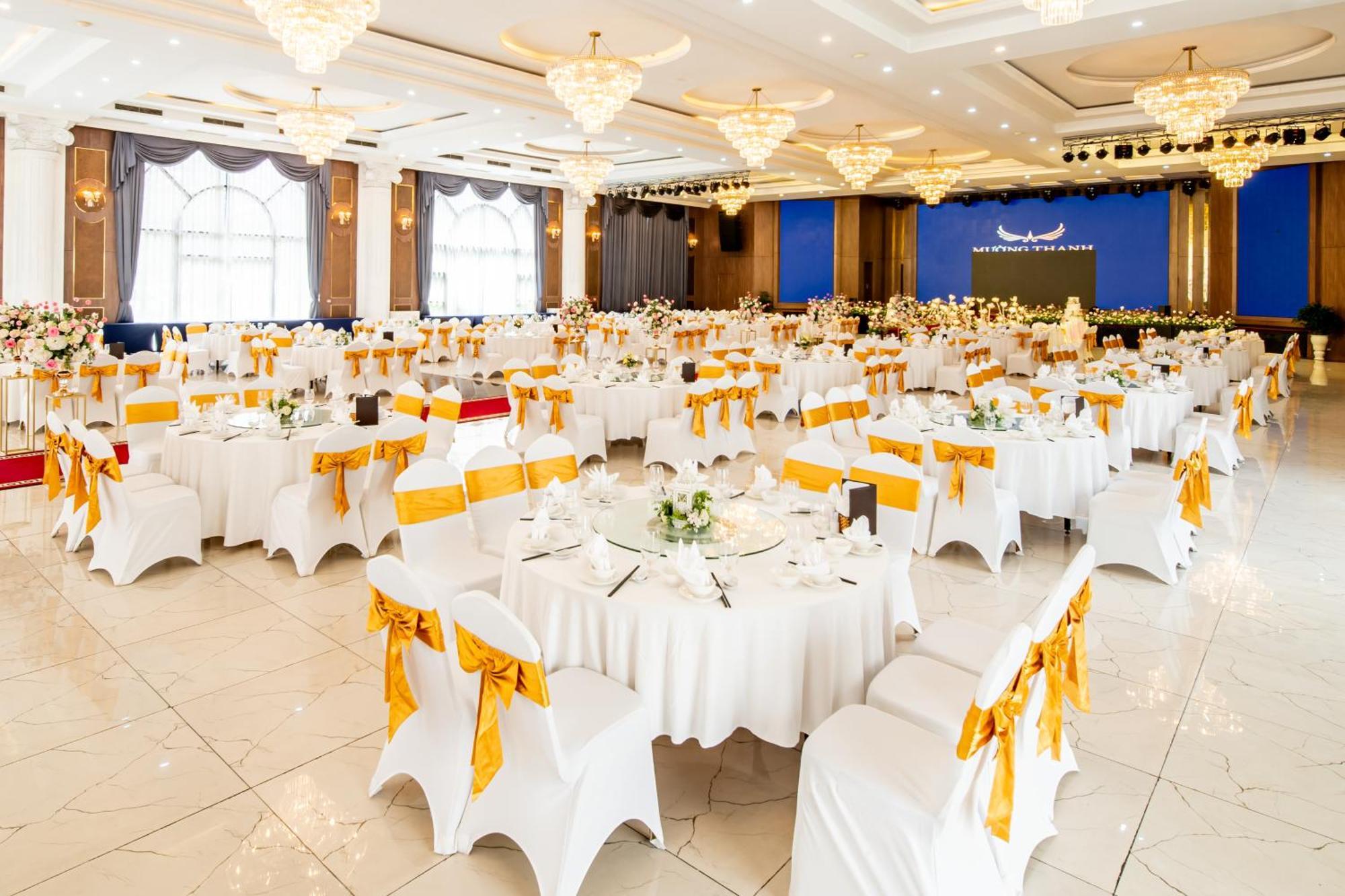 Muong Thanh Grand Hanoi Hotel Esterno foto