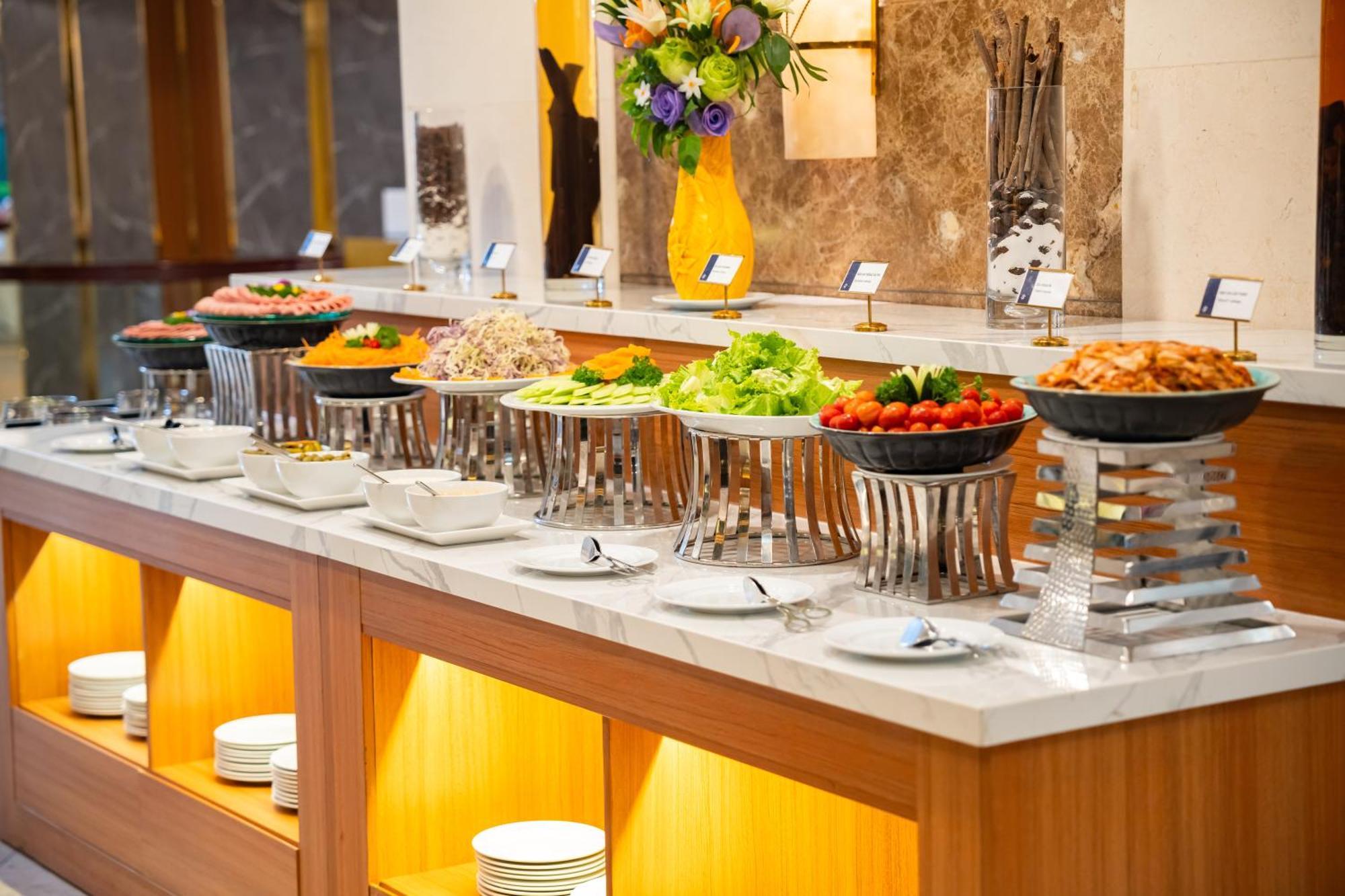 Muong Thanh Grand Hanoi Hotel Esterno foto