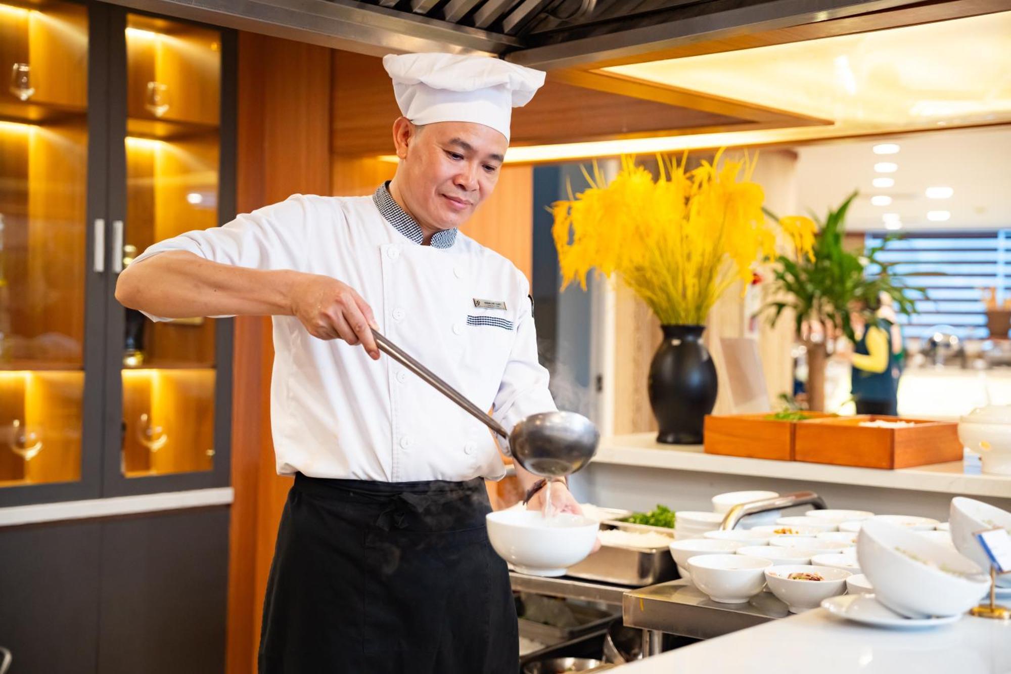 Muong Thanh Grand Hanoi Hotel Esterno foto