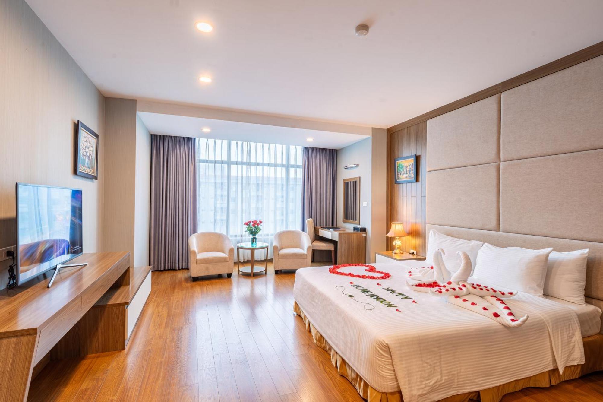 Muong Thanh Grand Hanoi Hotel Esterno foto